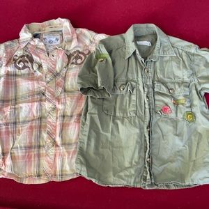 Boys button down shirts size 6/7 2pc